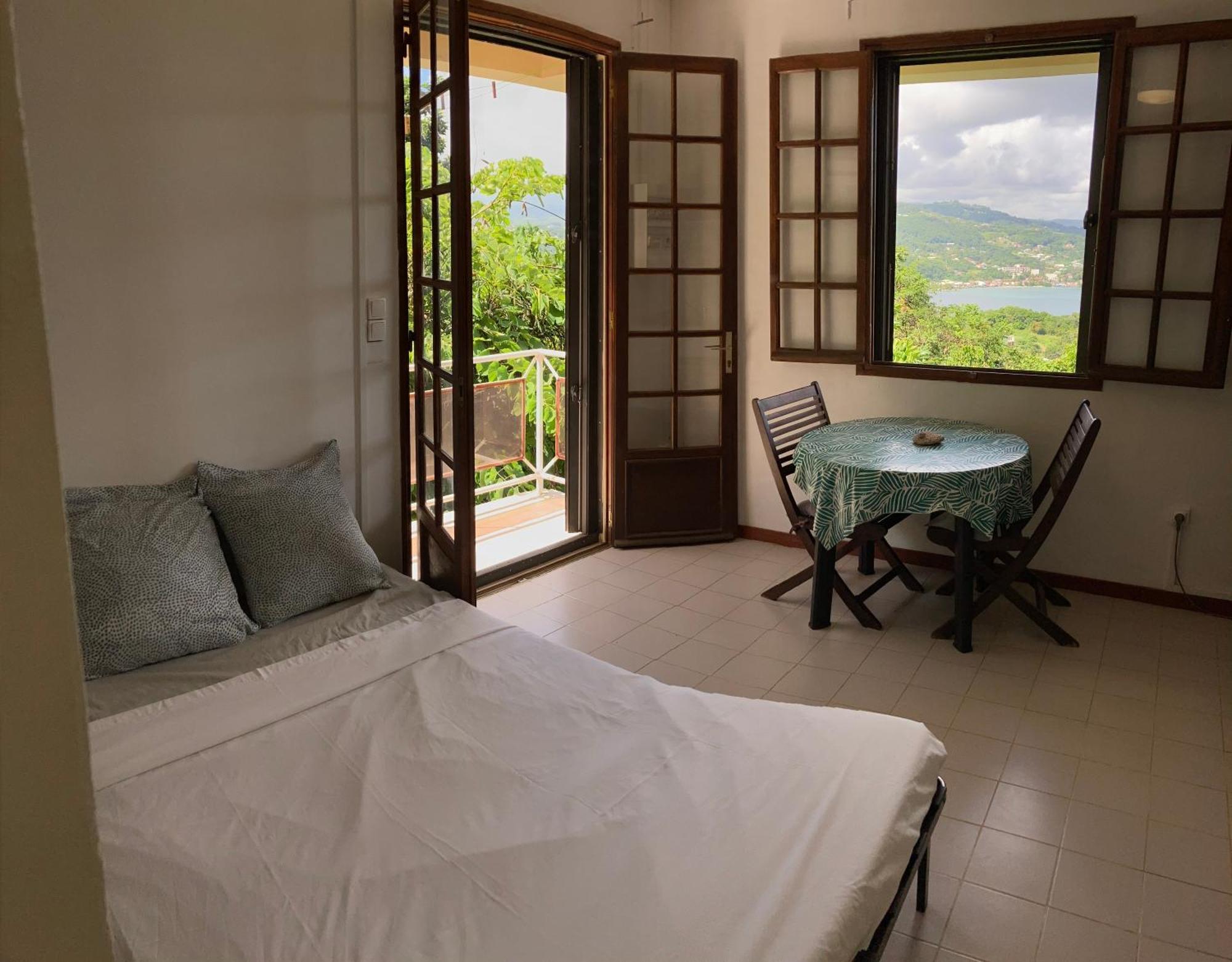 Top Hill Appartements 拉特里尼泰 外观 照片